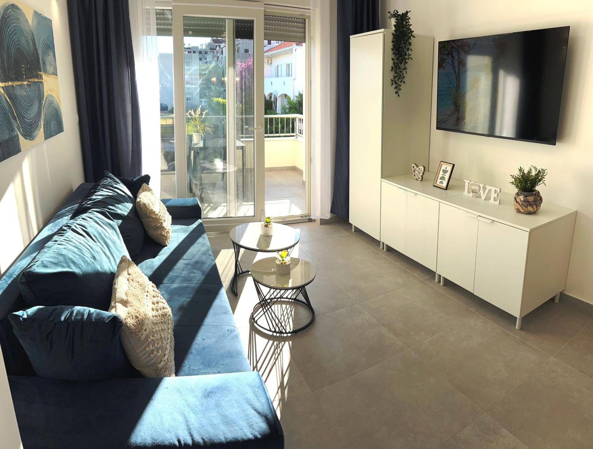 Apartments Town 2 โตรกีร์ ภายนอก รูปภาพ